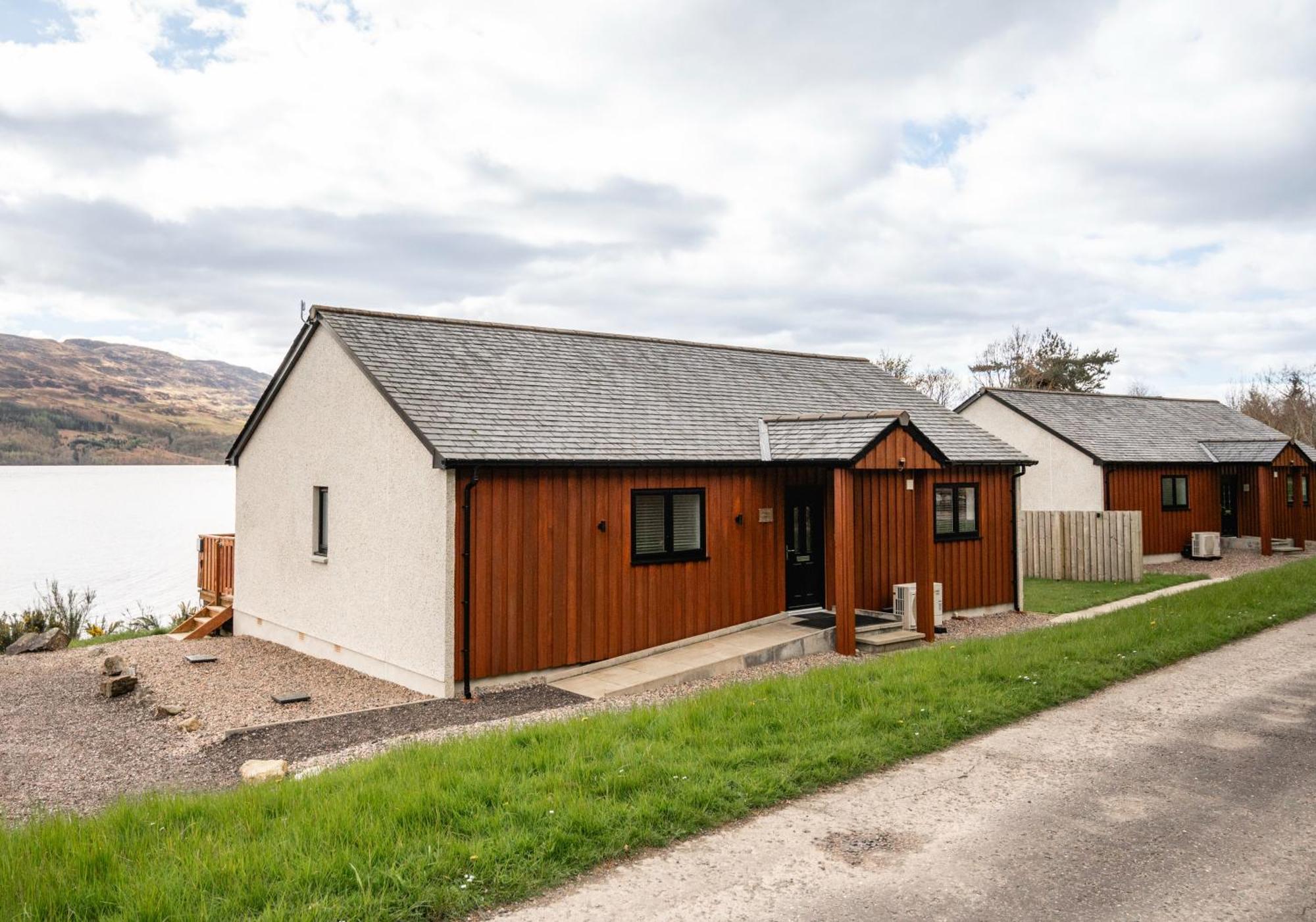 Shoreland Lodges - Holly Lodge Fort Augustus Buitenkant foto