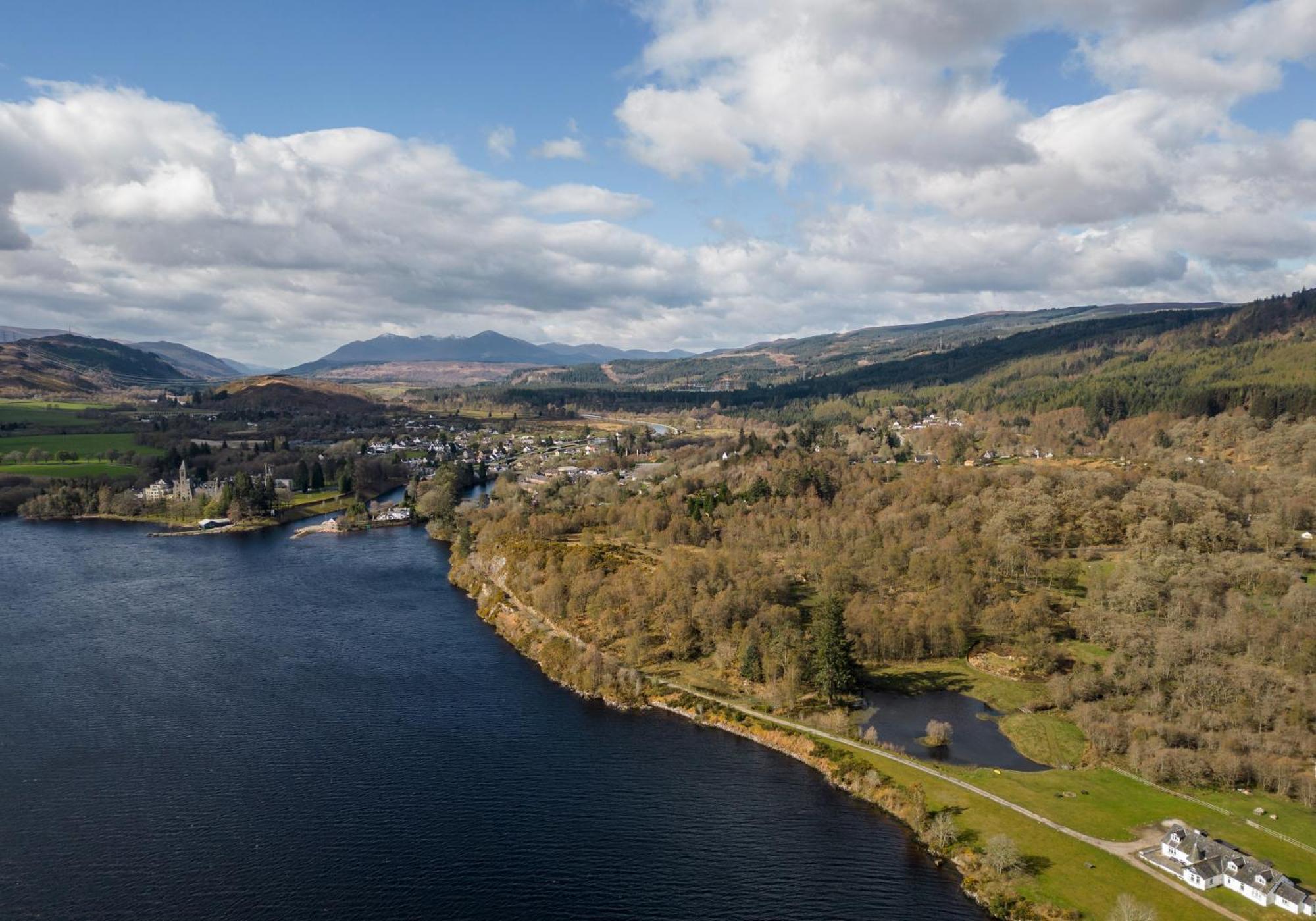 Shoreland Lodges - Holly Lodge Fort Augustus Buitenkant foto